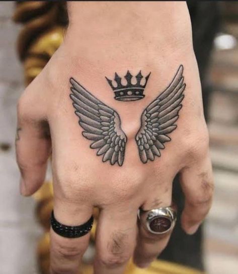 Geometric Tattoo Hand, Herren Hand Tattoos, Alas Tattoo, Cool Wrist Tattoos, Ankle Tattoos For Women, Hand And Finger Tattoos, Shiva Tattoo Design, Wrist Tattoos For Guys, Arm Band Tattoo