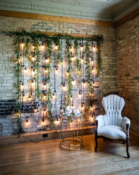 Brick Room Wedding Reception, Unique Event Space Ideas, Venue Space Ideas, Wedding Venue Wall Decor, Brick Wall Head Table Backdrop, Wedding Reception Brick Walls, Industrial Loft Wedding Decor, Wedding Venue Accent Wall, Event Venue Decor Ideas