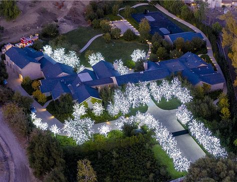 Kim Kardashian and Kylie Jenner's Christmas lights have lit up the whole neighbourhood - see photos | HELLO! Kim K House, Kim Kardashian House, Kim Kardashian Home, Kardashian House, Kardashian Christmas, Kylie Jenner House, Kim House, Kardashian Home, Jenner House