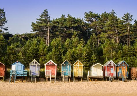 Beach huts at Wells-Next-The-Sea Wells Next The Sea, Norfolk Beach, East Coast Beaches, Norfolk England, Country Cottages, British Seaside, Great Yarmouth, Norfolk Coast, Traffic Jam