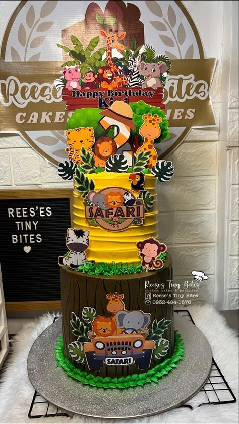 2 Tier Cake Design, Safari Cake Design, Safari Cake, Tiered Cake Design, 2 Tier Cake, Safari Cakes, Animal Cake, Tier Cake, Safari Animals