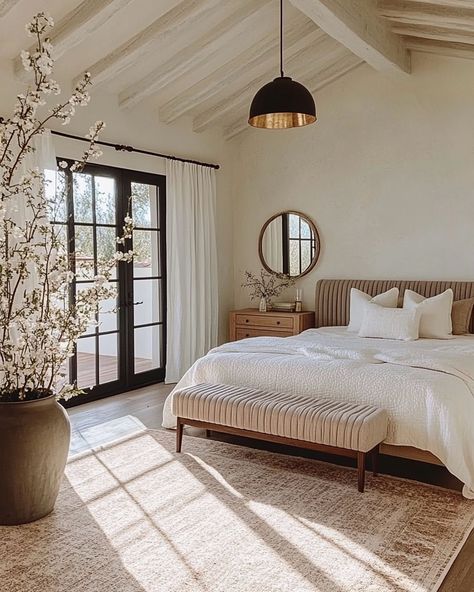 Instagram California Inspired Bedroom, Modern Spanish Bedroom, Desert Inspired Bedroom, Master Bedrooms Decor Modern, Spanish Bedroom, Organic Modern Bedroom, Inspired Bedroom, Desert Homes, Bedrooms Decor