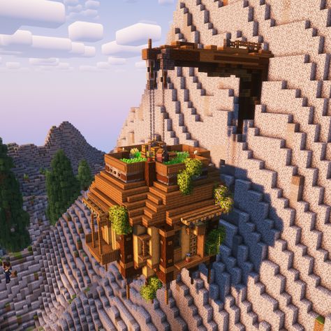 Minecraft House Hanging, Hanging Houses In Minecraft, House Hanging Off Cliff Minecraft, Hanging Mountain House Minecraft, Hanging Cave House Minecraft, Cave Farm Minecraft, Minecraft Hanging House Ideas, Minecraft House On Top Of Mountain, Fantasy Minecraft Building Ideas