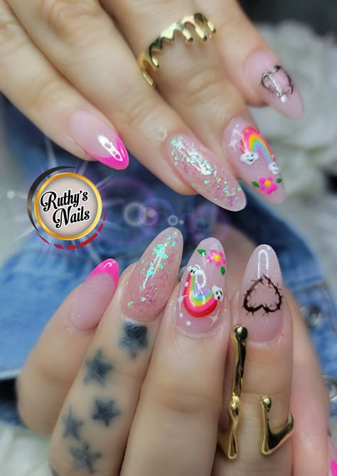 Concert Nails, G Nails, Simple Gel Nails, Modern Nails, Glow Nails, Bling Acrylic Nails, Kawaii Nails, Short Acrylic Nails Designs, Gel Nail Designs