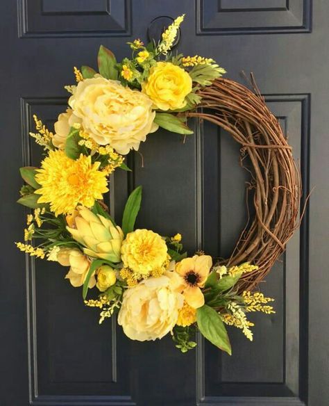 Baby Reception, Spring And Summer Wreaths, Spring Wreath For Front Door, Yellow Wreath, Front Door Spring, Casket Sprays, Diy Spring Wreath, Spring Yellow, Mothers Day Wreath