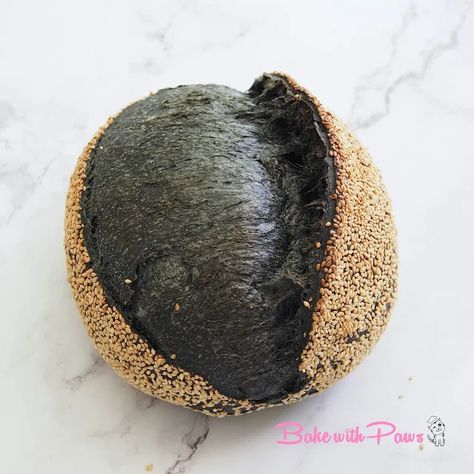 Charcoal Sourdough Bread, Charcoal Bread, Discard Recipe, Bread Sourdough, Sourdough Starter Discard Recipe, Bread Packaging, Bread Art, Best Oven, European Recipes