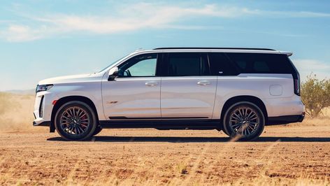 If you're considering a large SUV to move your life along from day to day, these full-size SUV options are sure to fit the bill. Mega Yachts, Family Suv, Full Size Suv, Large Suv, Suv Models, Exterior Paint Color, Automotive News, Luxury Suv, Cadillac Escalade