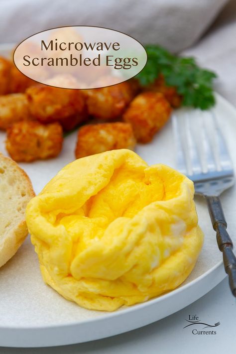 Microwave Scrambled Eggs are light and fluffy eggs that make for a quick and easy breakfast to start your day! Did you know that the microwave makes irresistibly fluffy scrambled eggs that are ready in the blink of an eye? It’s true, just try this super easy recipe and you’ll thank me later! Sweet Scrambled Eggs, Best Fluffy Scrambled Eggs, Microwaved Eggs, Eggs Microwave, Scrambled Egg Whites, Microwave Scrambled Eggs, Eggs In The Microwave, Microwave Cooking Recipes, Chick Fil A Recipe