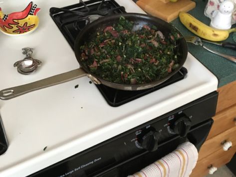 Southern Style Spinach Recipe - Food.com Veggie Diet, Spinach Recipe, Stuffed Jalapenos With Bacon, Spinach Recipes, Frozen Spinach, Crumbled Bacon, Saute Onions, Southern Style, Vegetable Side Dishes