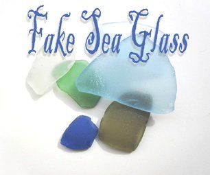 Making Fake Sea Glass at Home Sea Glass Diy, Glass Art Pictures, Painted Glass Art, White Spirit, Sea Glass Crafts, Decoration Originale, Champagne Bottles, Art Pendant, Sea Glass Art