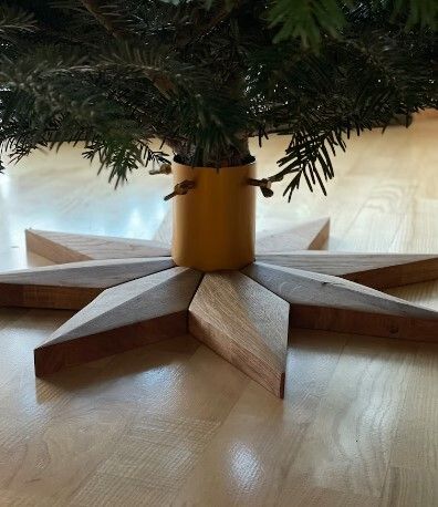 50 Creative Christmas Tree Stand Ideas Worth Displaying - Craftionary Christmas Tree Platform, Tree Stand Ideas, Diy Wood Tree, Christmas Tree Stand Ideas, Christmas Tree Stand Diy, Tree Platform, Rustic Wheelbarrows, Vintage Tea Cart, Wooden Cradle