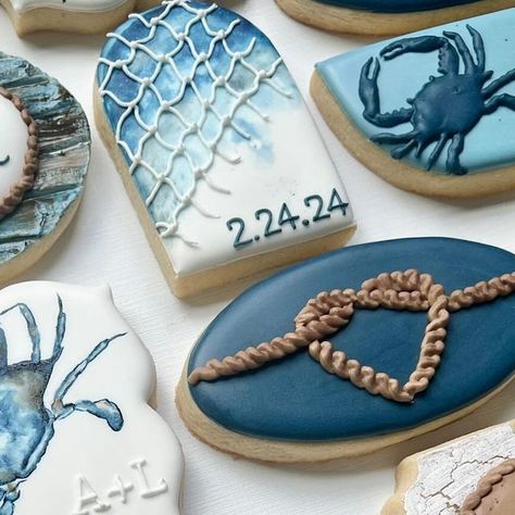 Crab Cookies Decorated, Crab Wedding Decor, Lobster Cookies Decorated, Land O Lakes Sugar Cookies, Crab Wedding, Crab Decorated Cookies, Nautical Cookies, Pirate Cookies, Beach Cookies