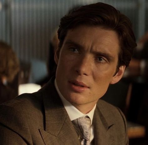 Father Face Claim, I Love My Boyfriend Cillian Murphy, Cillian Murphy Interview, Cillian Murphy Whisper, Mental Ward, Disappointed Cillian Murphy, Cillian Murphy Intermission, Jonathan Crane, I Need You Love