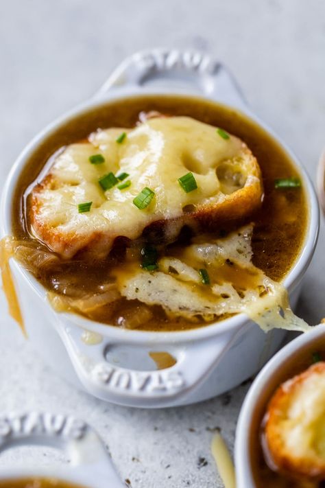 Vegan French Onion Soup, Crockpot French Onion Soup, Chicken Enchilada Soup Crock Pot, Best French Onion Soup, Breaded Mushrooms, Peasant Food, Vegan French, Leftovers Soup, French Onion Soup Recipe