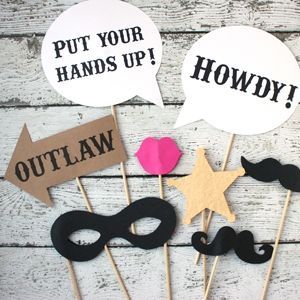 Download these free printable western photo booth props for your wild west or western party. I have PDF files and Silhouette cut files of each prop. Wild West Party Games For Adults, Wild West Photo Booth, Western Photo Booth Ideas, Ideas For Sweet 16, Western Theme Party For Adults, Western Photo Booth, Cowboy Theme Party, Wild West Theme, Props Free