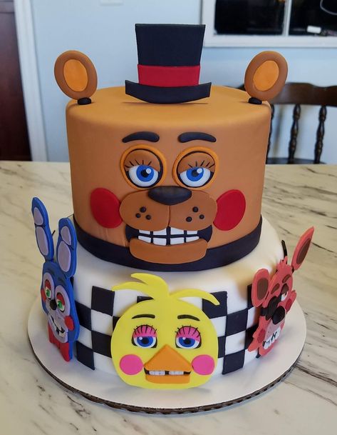 Freddy Fazbear Birthday Cake, Friday Night At Freddys Cake, Fnaf Centerpieces, Fnaf Birthday Party Ideas Cakes, Fnaf Birthday Cake Ideas, 5 Nights Of Freddy Cake, Five Nights At Freddy's Birthday Cake, Fnaf Party Ideas, Fnaf Birthday Cake