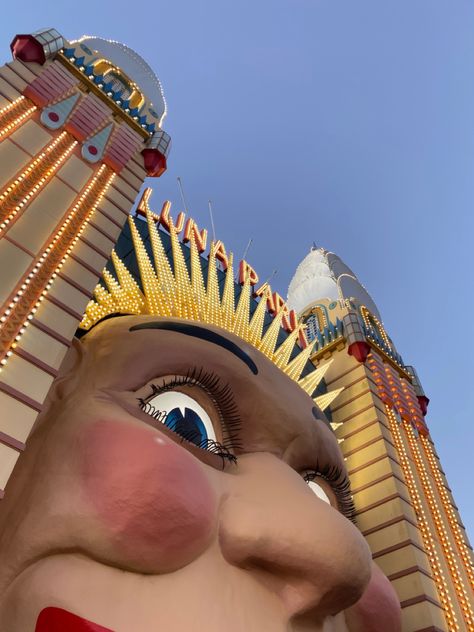 picture of Luna Park, Sydney Australia Sydney Australia Aesthetic, Sydney Pictures, Sydney Aesthetic, Luna Park Sydney, Sydney Cafe, Vision 2025, Sydney Travel, Luna Park, Sydney City