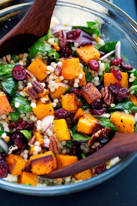 Salad With Roasted Butternut Squash, Pearl Couscous Salad, Autumn Salad Recipes, Pearl Couscous, Couscous Salat, Harvest Salad, Squash Salad, Couscous Recipes, Butternut Squash Recipes