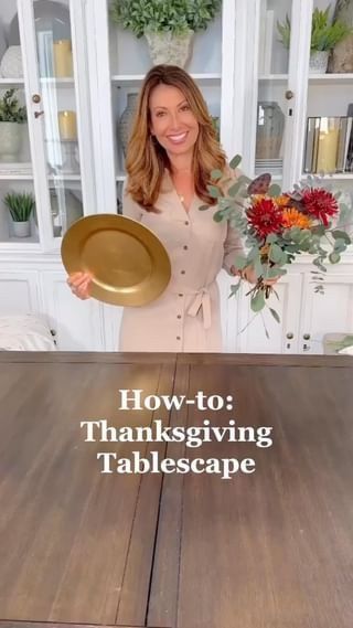 QVC on Instagram: "We are thankful for… @janinegraffqvc’s MAGIC!✨🧡 Here is how you can glamorize your Thanksgiving décor in a few simple steps! 🍂 Head to the link in our bio to get your hands on these stunning table décor items!" Ideas For Thanksgiving Decorations, Hobby Lobby Thanksgiving Table, Simple Thanksgiving Decorations, How To Decorate For Thanksgiving, Thankgiving Setup Table Ideas, Thanksgiving Table Settings Simple Diy, Thanksgiving Round Table Settings, Thanks Giving Table Decoration Ideas, Dollar Tree Thanksgiving Table Setting