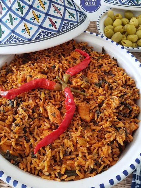 Tunisian Rice, Plats Ramadan, Tunisian Food, Colombian Food, Fav Food, Food Therapy, Easy Food, Food Obsession, Delicious Healthy Recipes