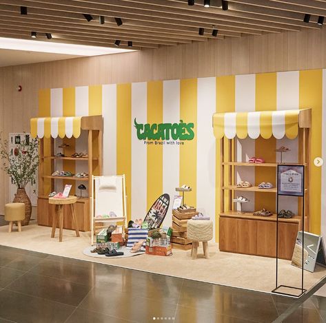 Furniture Pop Up Store, Cafe Pop Up Design, 10x10 Tradeshow Booth, Food Pop Up Booth, Instagramable Wall Ideas, Booth Design Ideas For School Fair, Cafe Pop Up, Brand Pop Up, Mini Shop Design