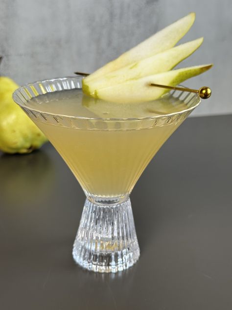 Pear Martini — Drinks with Danica Pear Martini Recipe, Elderflower Martini, Pear Drinks, Pear Martini, Cherry Martini, Pear Liqueur, Pear Vodka, Pear Cocktails, French Martini