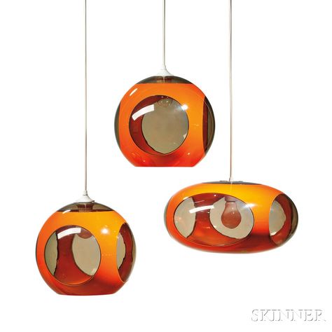 Three Luigi Colani (b. 1928) "UFO Space Age" Hanging Lamps 2830B, 55 | Skinner Auctioneers Space Age Interior, Space Age Furniture, 70s Interior Design, Luigi Colani, Atomic Decor, 70s Furniture, 70s Interior, Retro Interior Design, 70s Home