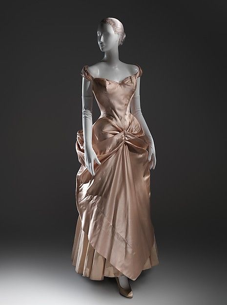 Charles James, Vintage Gowns, فستان سهرة, 1940s Fashion, Moda Vintage, Historical Dresses, Mode Vintage, Historical Fashion, Beautiful Gowns