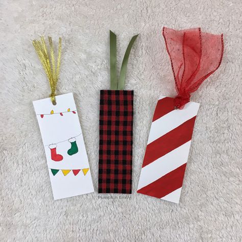 Bookmarks Diy Christmas, Bookmark Ideas Christmas, Diy Christmas Bookmarks, Christmas Bookmark Ideas, Christmas Book Marks, Christmas Bookmarks Diy, Bookmarks Christmas, Ornament Decorating, Bookmark Christmas