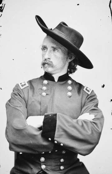 Portrait of Maj. Gen. George A. Custer, officer of the Federal Army, 1865. George Custer, American Indian Wars, George Armstrong, Wilde Westen, Union Army, Today In History, The First Americans, Good Student, Army Uniform