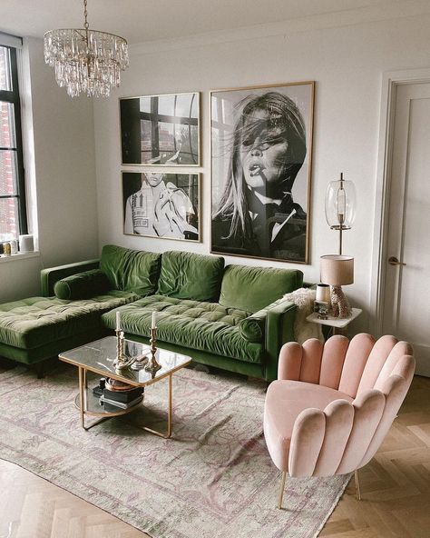 Affordable Living Room Decor, Latest Sofa Designs, Interior Design Per La Casa, Living Room Green, Design Del Prodotto, Decoration Inspiration, Livingroom Layout, Cozy Living Rooms, Design Case