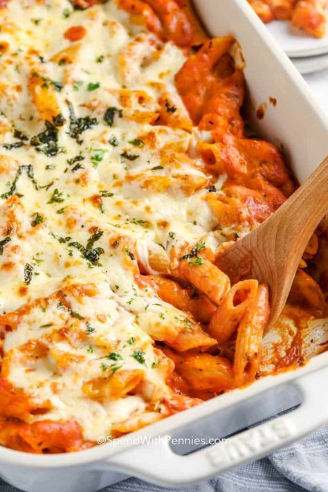 This Creamy Tomato Pasta Casserole is an easy weeknight meal! It only takes just minutes to prepare, is budget-friendly, and can feed a hungry crowd! #spendwithpennies #creamytomatopastacasserole #recipe #maindish #easy #baked #cheesy Marinara Sauce Meals, Baked Tomato Pasta Recipes, Tomato Mozzarella Pasta Bake, Pasta With Marinara Sauce Recipes, Baked Marinara Pasta, Marinara Pasta Dishes, Mozzarella Recipes Pasta, Pasta Recipes With Mozzarella Cheese, Baked Mozzarella Pasta