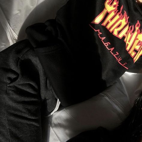 Thrasher Hoodie Aesthetic, Thrasher Aesthetic, Thrasher Outfit, Thrasher Sweatshirt, Minimalist Grunge, Thrasher Hoodie, New Warriors, Sweatshirt Aesthetic, Hoodie Aesthetic