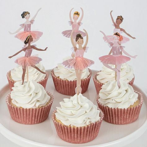 Plain Cupcakes, Dancer Cake, Ballerina Cupcakes, Ballet Birthday, Ballet Party, Ballerina Birthday Parties, Pink Tulle Skirt, Ballerina Party, Cupcake Cases