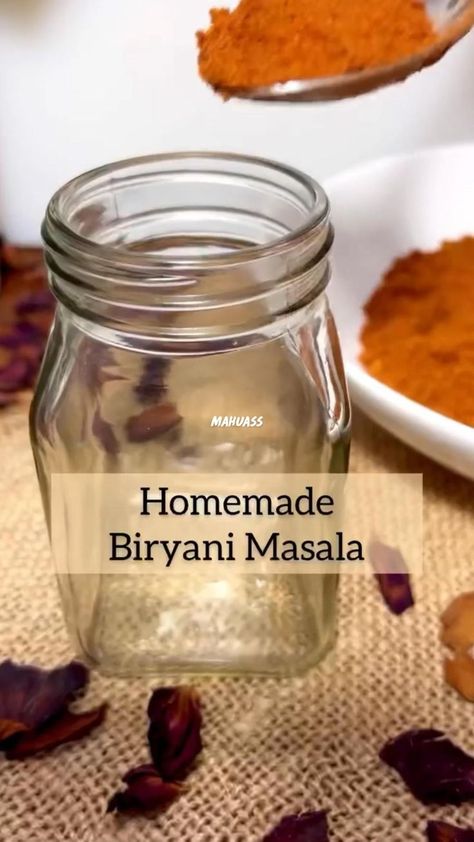 Biriyani Masala, Homemade Biryani, Homemade Masala, Biryani Masala, Masala Powder Recipe, Resepi Biskut, Spicy Snacks Recipes, Spice Mix Recipes, Tandoori Masala