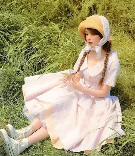 IU as a living doll 🧡🧡 . . #iu #dlwlrma #jieun #update #cute #beauty #vacation #singer #songwriter #kpop #korean #korea #fangirl #kpopfan… Lilly Doll, My One And Only, Vintage Princess, Iu Fashion, Portrait Poses, Cute Poses, Pretty Selfies, 귀여운 동물, Lotus Flower