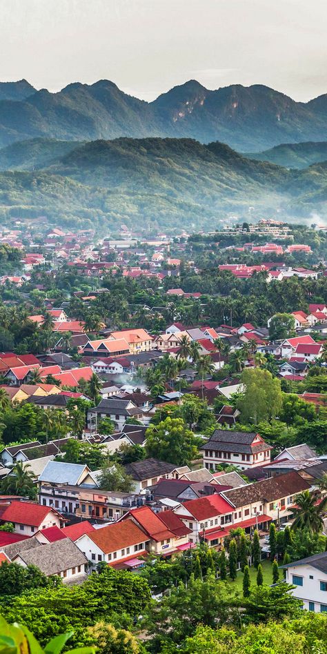 View of Luang Prabang, Laos from Mount Phousi. Why you need to discover Laos!! Laos is one of the most beautiful and untouched country in the world. Click through to read more about this incredible country! Laos Country, Jamaican Beaches, Travel Thoughts, Luang Prabang Laos, Luang Prabang, Travel Wishlist, Planning A Trip, Countries Of The World, Travel Pictures