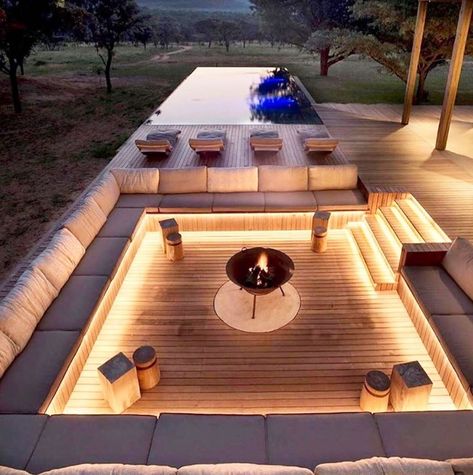 We are planning on having a sunken fire pit in the garden, for when we are entertaining outside and it gets cool at night. What do you… Sunken Fire Pits, Terrasse Design, Best Outdoor Lighting, Rooftop Terrace Design, Outdoor Lounge Area, Budget Garden, Fire Pit Area, Backyard Inspiration, Terrace Design