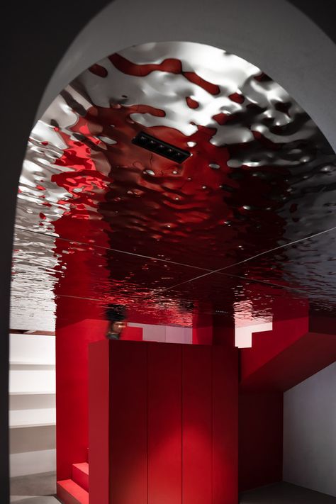 Gallery of TRONGYEE Boutique / AD ARCHITECTURE - 22 Red Architecture Aesthetic, Chrom Aesthetic, Silver And Red Aesthetic, Red Silver Aesthetic, Chrome Architecture, Grammys 2024, Flat Design Ideas, Brand Activations, Pavilion Architecture