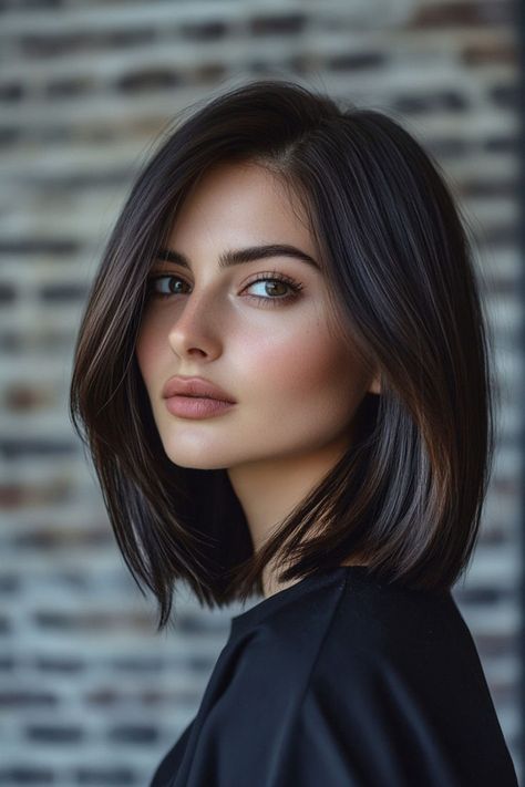 side part hairstyles Straight Hairstyles With Side Part, Kendall Jenner Hair Short, Collarbone Length Hair Side Part, Long Hair With Side Part, Shoulder Length Hair Side Part, Side Part Shoulder Length Hair, Hairstyles With Side Part, Bob Side Part, Kendall Jenner Hair