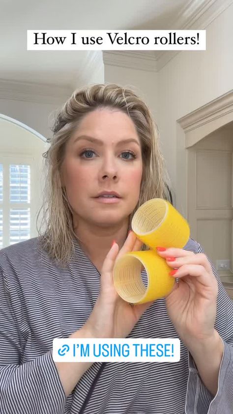 Velcro Rollers = @k8_smallthings Blowout Velcro Rollers, Dry Bar Rollers, How To Put In Velcro Rollers, Volume With Rollers, Short Hair In Rollers, How To Place Rollers In Hair, Using Rollers For Volume, Velcro Rollers Short Hair Bobs, Velcro Roller Placement