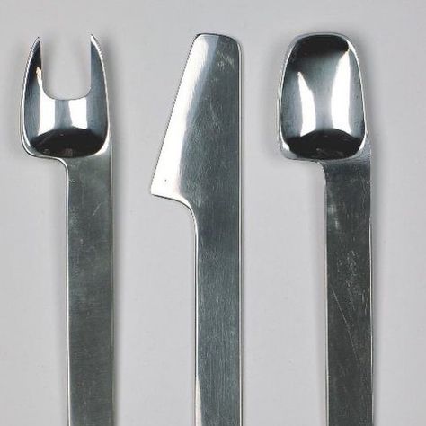 Obsessing over cutlery🍴 source: pinterest References Objects, Unique Utensils, Ceramic Cutlery, Cutlery Design, Spaceship Interior, Eating Utensils, Forks, Interior Design Inspiration, Can Opener