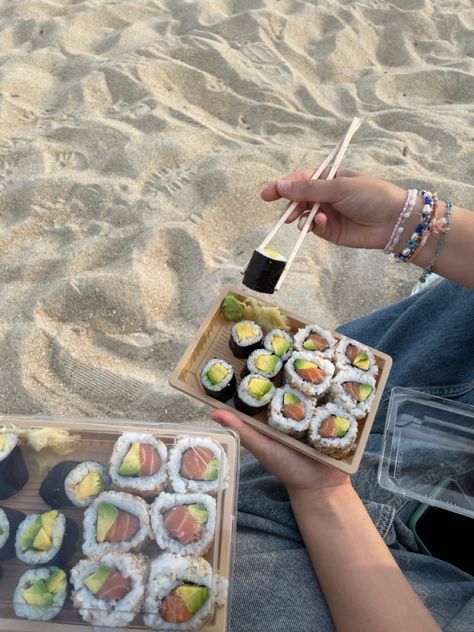 Sushi At The Beach, Sushi On The Beach, Beach Friends Aesthetic, Summer Beach Friends, Sushi Aesthetic, Beach Friends, Summer Painting, Friends Aesthetic, Winter Break