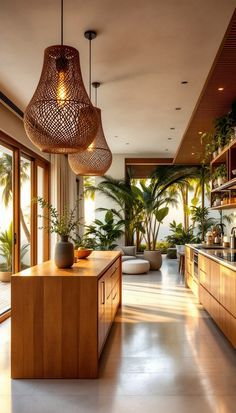 Tropical Interior Design Kitchen, Balinese Inspired Home, Bali Interior Design Inspiration, Thai Style Interior, Balinese House Design, Modern Balinese Interior, Tropical House Interior, Modern Tropical Kitchen, Balinese Interior Design