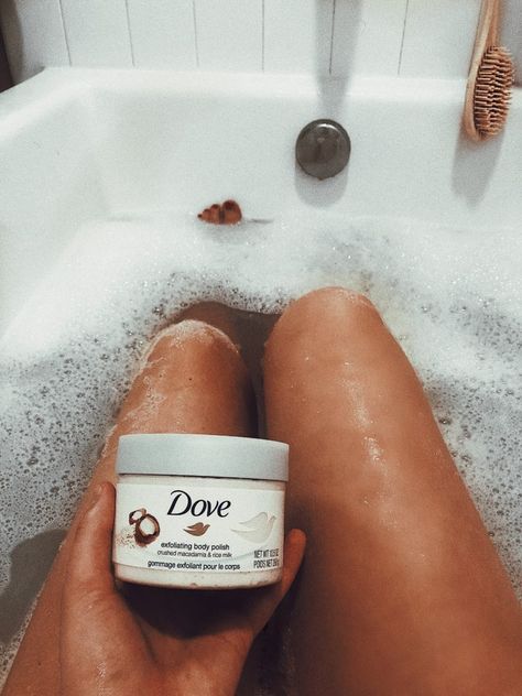 Dove Exfoliating Body Polish, Exfoliating Body Polish, Body Scrub Recipe, Acne Face Mask, Body Polish, Bath And Body Care, Body Exfoliator, Health Skin Care, Beauty Skin Care Routine