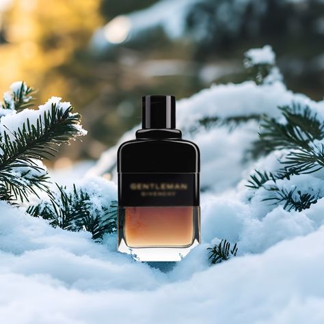 ❄️ Warm up your winter with the best 5 perfumes of the season! ❄️ From rich, spicy notes to deep, woody aromas, these luxurious scents are perfect for keeping you cozy and elegant during the colder months. 🌿✨ Shop now and get your winter scent at Essenzi Perfumes! 🛒❄️ 👉 https://www.essenzi.com/ 👈 #winteriscoming #essenziperfumes #perfumes #fragrance #fragrancelover #fragrancecollection #fragranceaddict #top5perfumes Winter Product Photography, Winter Scents, Fragrance Collection, Winter Is Coming, Scents, Shop Now, Fragrance, Photography