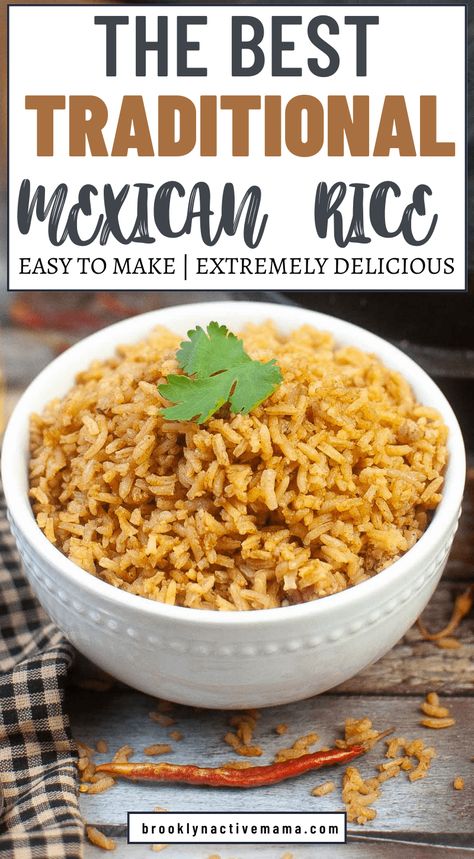 Mexican Rice Crockpot Recipes, Traditional Mexican Rice Recipe, Rice For A Crowd, Simple Mexican Rice, Traditional Mexican Rice, Panera French Onion Soup, Panera Bread Copycat, Crockpot Rice Recipes, Soup Panera