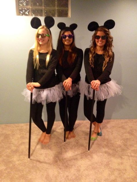 3 People Halloween Costumes, 3 Blind Mice, Teen Halloween Party, 3 People Costumes, Diy Group Halloween Costumes, Costumes For Work, Fun Halloween Party Games, Teacher Halloween Costumes, Teen Halloween