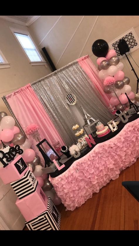 Paris Theme Pink And Black Party, Paris Baby Shower Theme, Paris Wine, Paris Sweet 16, Chanel Birthday Party, Paris Themed Birthday Party, Paris Baby Shower, Paris Birthday Parties, Birthday Vibes