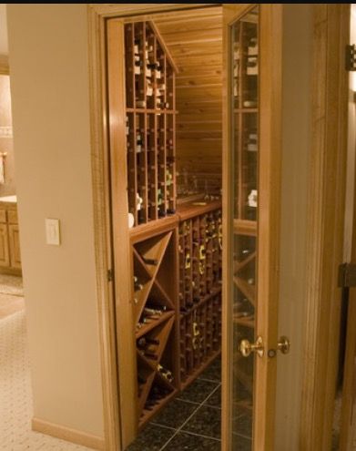 Under stairs wine cellar Diy Wine Rack Design, Under Stairs Wine Cellar, Space Under Stairs, Closet Under Stairs, Wine Rack Design, Wine Closet, Home Wine Cellars, Wine Cellar Design, Under The Stairs